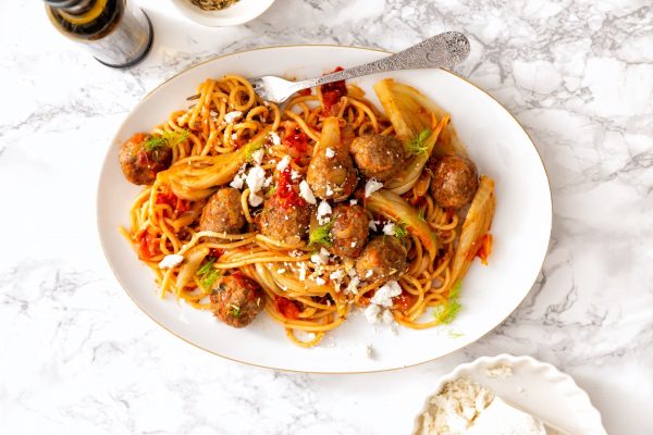 Foodies | Spaghetti met gehaktballetjes en venkel in tomatensaus